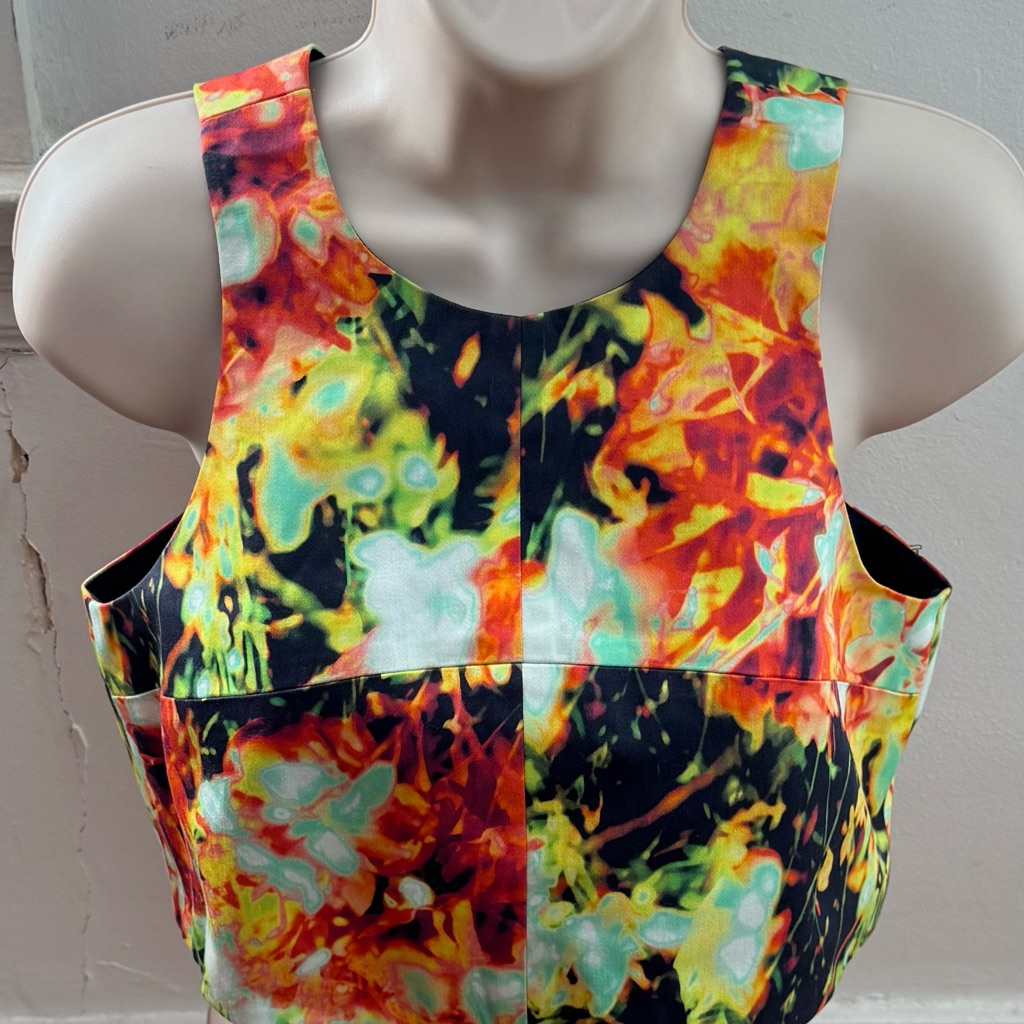 Anthropologie Black Halo Colorful Abstract Crop Top, Size 2 Zipper Back Lined